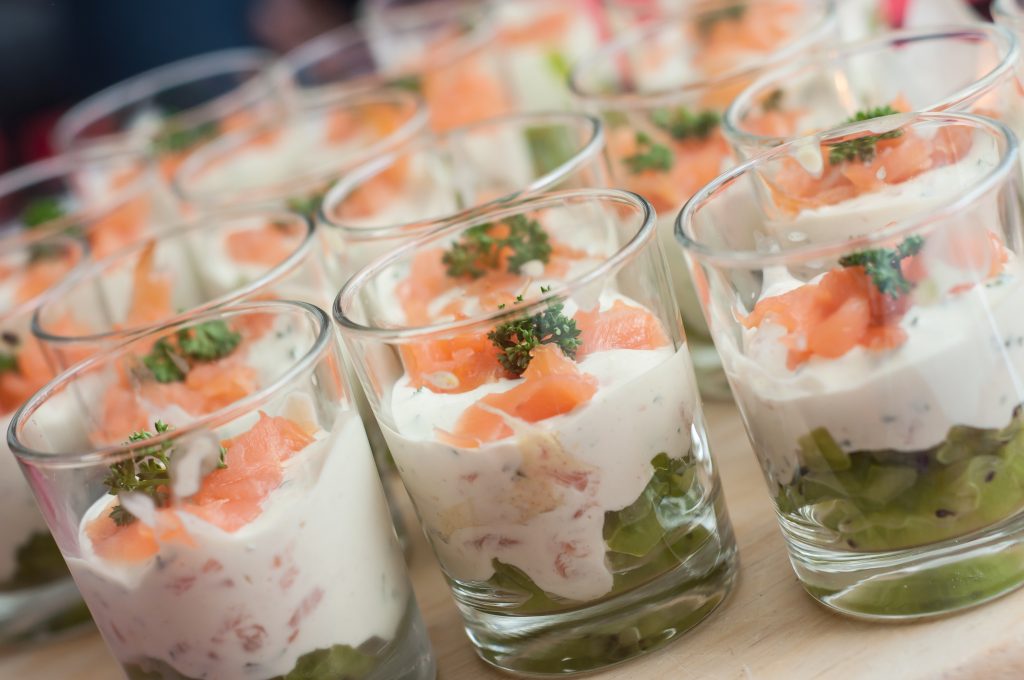 #APERO LIGHT: Verrine de saumon fumé au kiwi